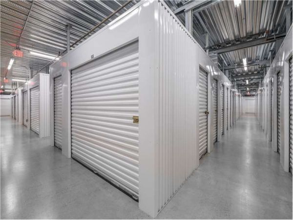 Extra Space Storage - 7015 - Kennesaw - Loring Rd - 3099 Loring Road Northwest
