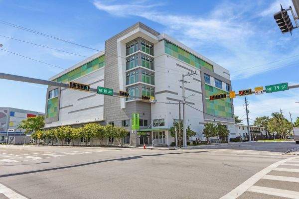 Extra Space Storage - 7252 - Miami - 10th Ave - 7865 Northeast 10th Avenue