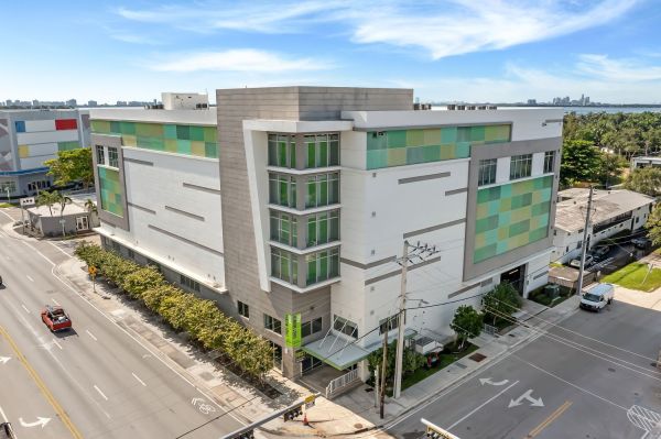 Extra Space Storage - 7252 - Miami - 10th Ave - 7865 Northeast 10th Avenue