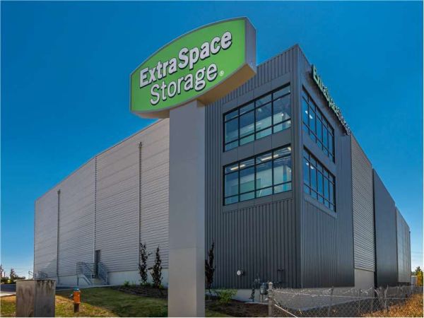 Extra Space Storage - 7133 - Lynnwood - 31st Ave W - 13822 31st Avenue West