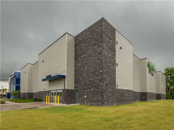 Extra Space Storage - 7105 - Houston - Old Spanish Trail - 4001 Old Spanish Trail