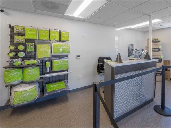 Extra Space Storage - 7405 - Colorado Springs - North Circle Dr - 1223 North Circle Drive