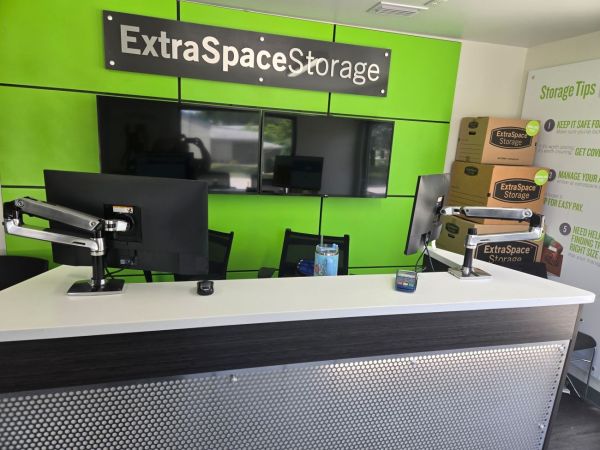 Extra Space Storage - 7459 - DeLand - N Spring Garden Ave - 499 North Spring Garden Avenue