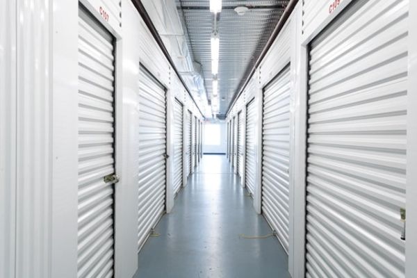 Public Storage - Saint Clair Shores - 20355 E 9 Mile Rd - 20355 E 9 Mile Rd