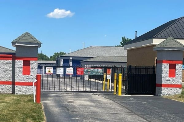 Public Storage - Lafayette - 4900 Tazer Dr - 4900 Tazer Dr