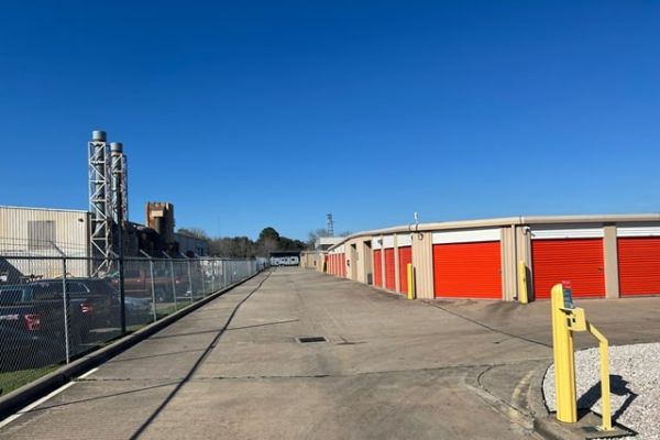 Public Storage - Fresno - 11935 Hwy 6 - 11935 Hwy 6