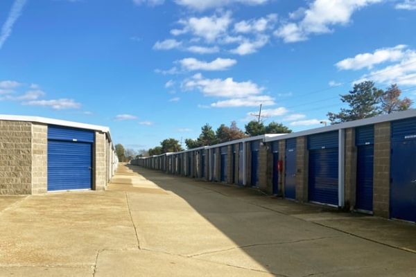 Public Storage - Southaven - 7230 Airways Blvd - 7230 Airways Blvd