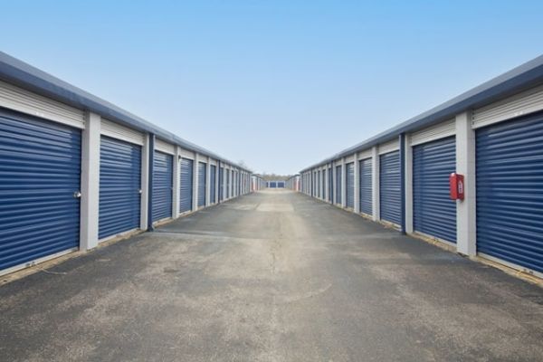 Public Storage - Collierville - 651 S Rowlett St - 651 S Rowlett St