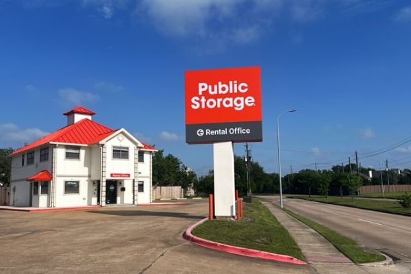 Public Storage - Houston - 8633 W Airport Blvd - 8633 W Airport Blvd
