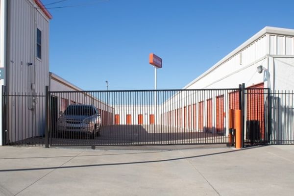 Public Storage - Oklahoma City - 3401 N Bryant Ave - 3401 N Bryant Ave