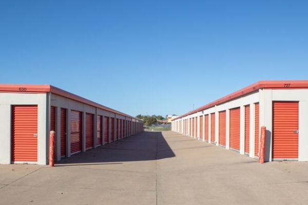 Public Storage - Norman - 275 12th Ave SE - 275 12th Ave SE
