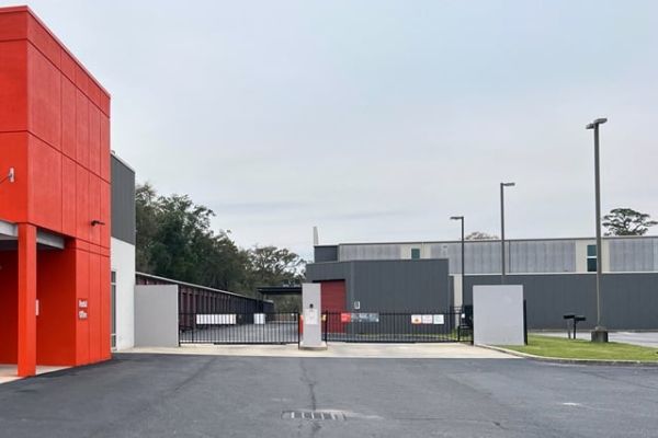 Public Storage - Pensacola - 1835 E Olive Rd - 1835 E Olive Rd