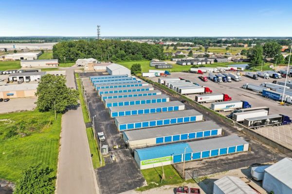 Extra Space Storage - 2131 - Seymour - Montgomery Dr - 2741 Montgomery Drive