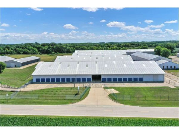 Extra Space Storage - 2158 - Heyworth - 3745 N 1475 East Rd - 3745 North 1475 East Road