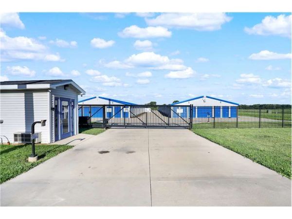 Extra Space Storage - 2160 - Lincoln - Hickox Dr - 1125 Hickox Drive