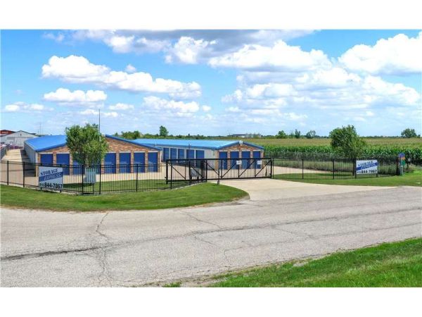 Extra Space Storage - 2165 - Pontiac - Ewing Dr - 826 Ewing Drive