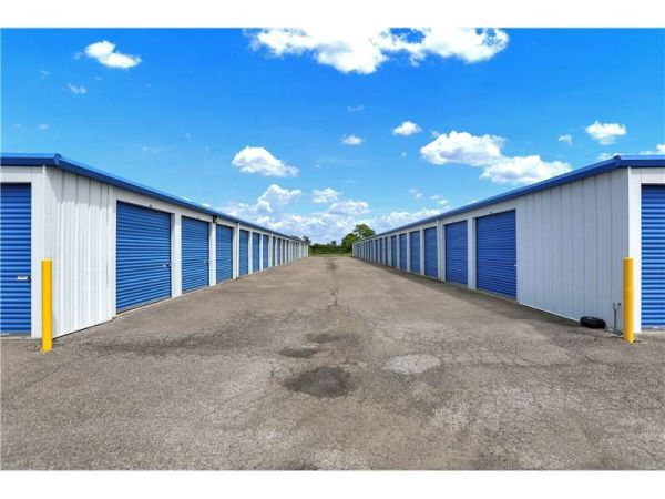 Extra Space Storage - 2173 - Charleston - Harrison Street Rd - 17939 East Harrison Street