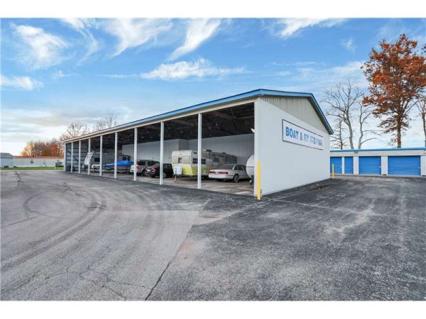 Extra Space Storage - 2183 - Madison - Michigan Road - 3645 North Michigan Road