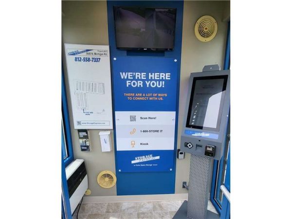 Extra Space Storage - 2183 - Madison - Michigan Road - 3645 North Michigan Road