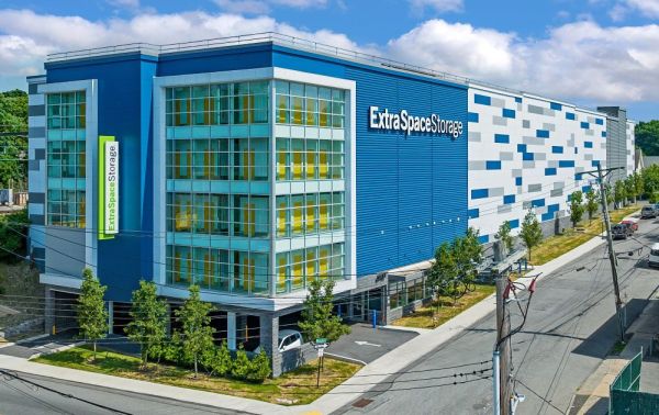 Extra Space Storage - 4224 - New Rochelle - Birch St - 2 Birch Street