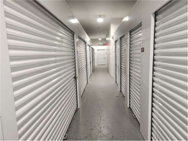 Extra Space Storage - 6204 - Swanzey - Swanzey Rd - 439 West Swanzey Road