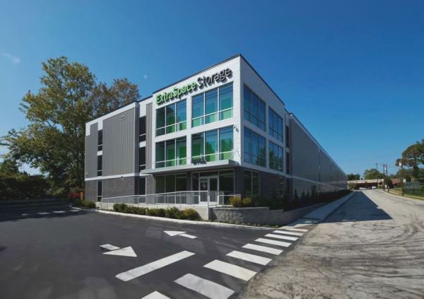Extra Space Storage - 7914 - Glenolden - South Ave - 10 East South Avenue