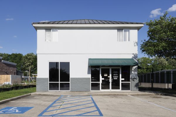 The Storage Center 8014 - Oak Villa - 2240 Oak Villa Boulevard