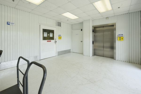 The Storage Center 8021 - Lapalco - 3812 Lapalco Boulevard