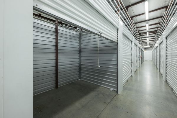 The Storage Center 8023 - Scott - 2130 West Willow Street