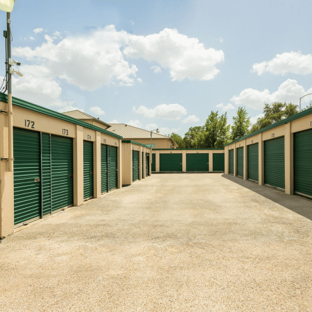 Atlas Self Storage - lakeway - 302 Meadowlark Street