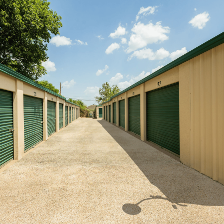 Atlas Self Storage - lakeway - 302 Meadowlark Street
