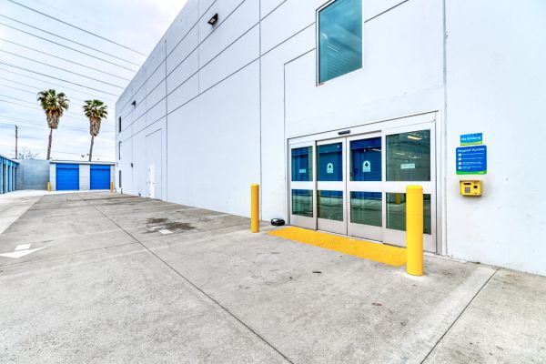 SmartStop Self Storage - San Gabriel - 5216 Walnut Grove Ave - 5216 Walnut Grove Avenue