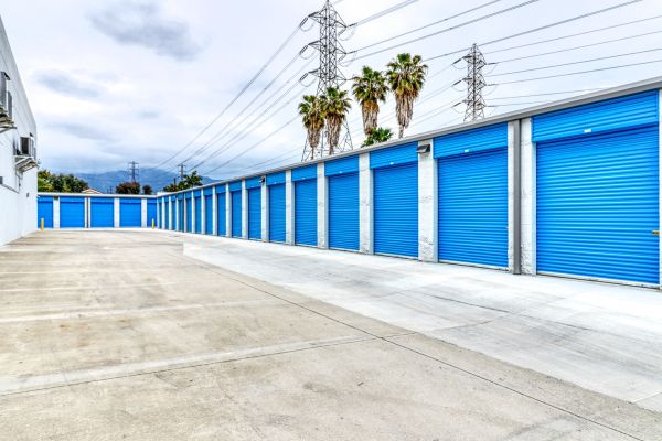 SmartStop Self Storage - San Gabriel - 5216 Walnut Grove Ave - 5216 Walnut Grove Avenue