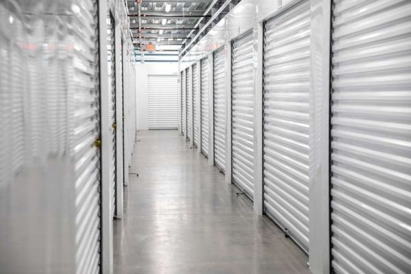 Mulberry Storage Center - 3825 East Mulberry Street
