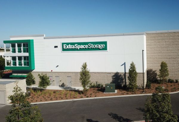 Extra Space Storage - 6185 - Irvine - Wald - 501 Wald