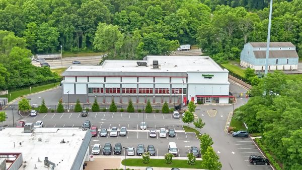 Extra Space Storage - 6304 - Montville - 352 Main Rd - 352 Main Road