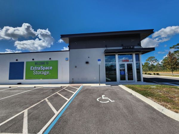 Extra Space Storage - 2215 - Weeki Wachee - Atlanta Ave - 10198 Atlanta Avenue