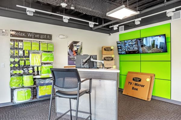 Extra Space Storage - 6130 - Fort Washington - Virginia Dr - 1055 Virginia Drive