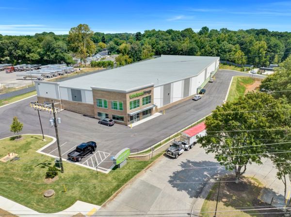 Extra Space Storage - 7969 - Gainesville - Ridge Rd - 891 West Ridge Road