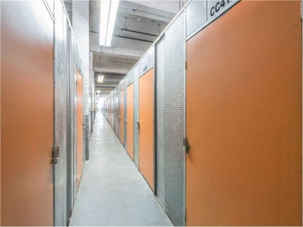 Extra Space Storage - 8886 - New York - Broadway - 3330 Broadway