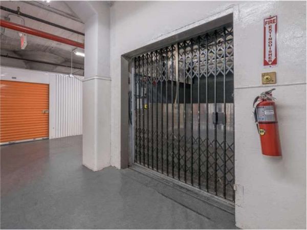 Extra Space Storage - 8884 - Bronx - Wales Ave - 359 Wales Avenue