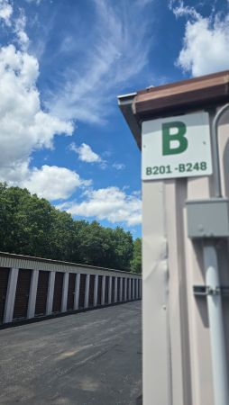 Dayville Self Storage - 1019 North Main Street