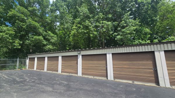 Dayville Self Storage - 1019 North Main Street