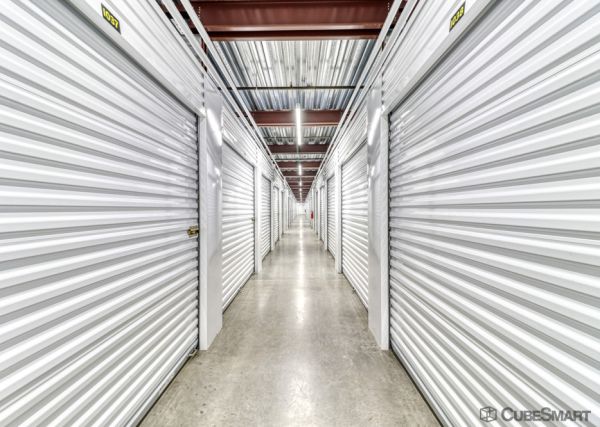 CubeSmart Self Storage GA Fayetteville W Lanier Ave - 815 West Lanier Avenue