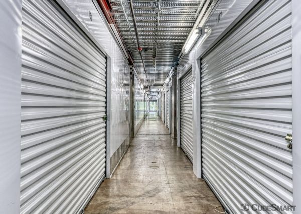 CubeSmart Self Storage - Jonestown Road - 401 Jonestown Road