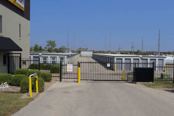 StorageMart - NE Jones Industrial Dr - 500 Northeast Jones Industrial Drive