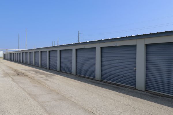 StorageMart - NE Jones Industrial Dr - 500 Northeast Jones Industrial Drive