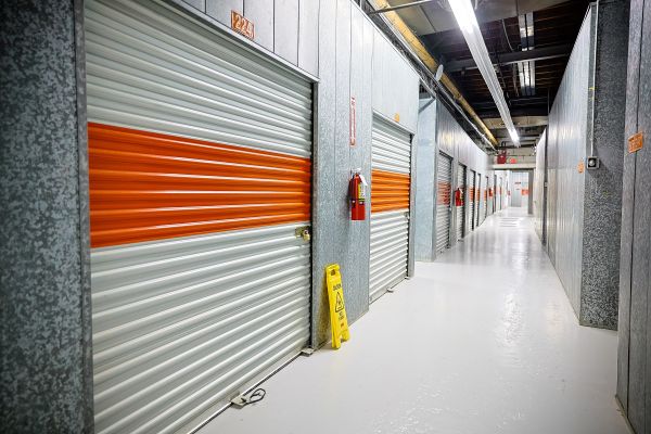 Access Self Storage - Access Self Storage of Norwood - 500 Livingston Street