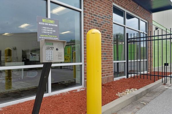 Extra Space Storage - 3532 - Hixson - New Country Dr - 5056 New Country Drive