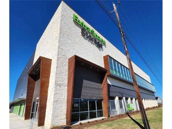 Extra Space Storage - 6052 - Austin - Ben White Blvd - 7110 East Ben White Boulevard